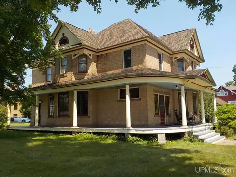 616 Marquette, Crystal Falls, MI 49920