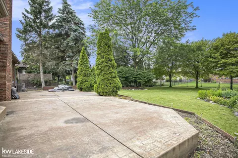 53743 Springhill Meadows Dr, Macomb, MI 48042 photo 25