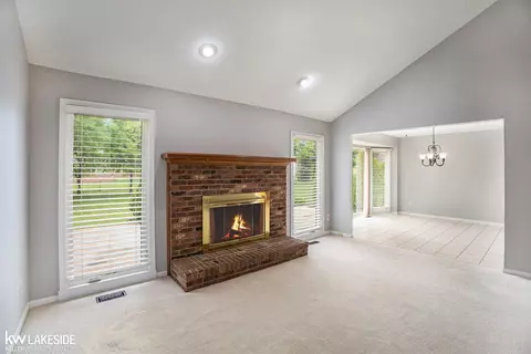 53743 Springhill Meadows Dr, Macomb, MI 48042 photo 7