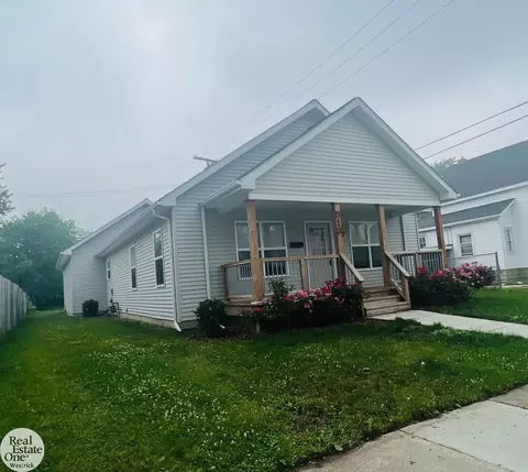 513 14th, Port Huron, MI 48060