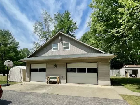 4135 Navajo, Gladwin, MI 48624 photo 5