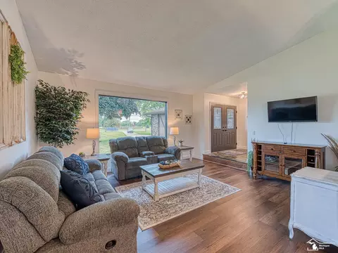 2635 N Custer, Monroe, MI 48162 photo 8