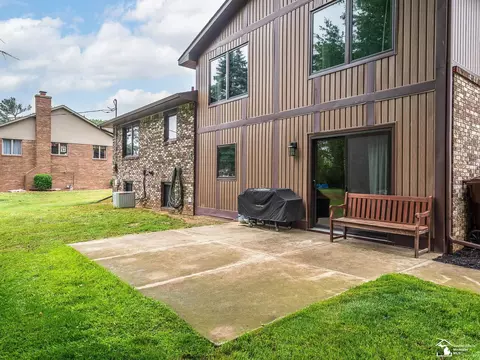 2635 N Custer, Monroe, MI 48162 photo 35