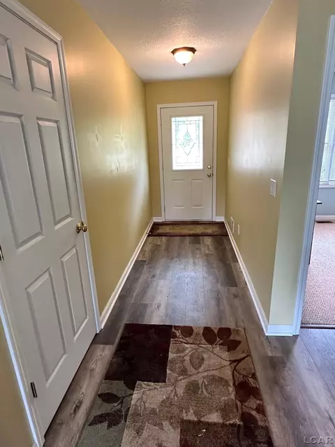 800 Huron St, Tecumseh, MI 49286 photo 3