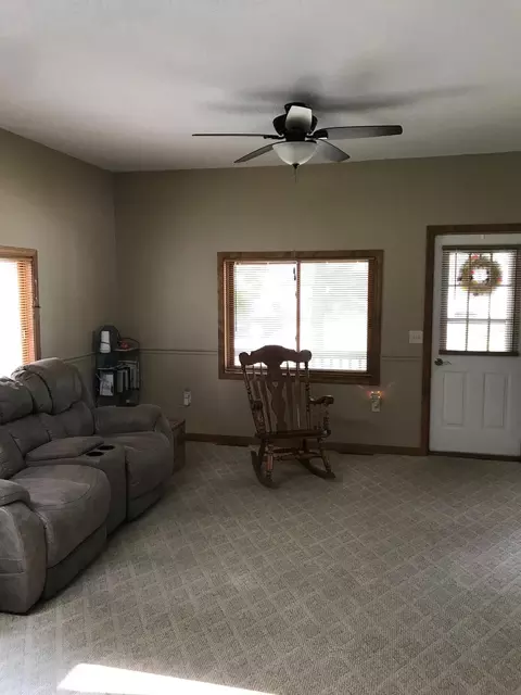 312 E 7th, Clare, MI 48617 photo 6