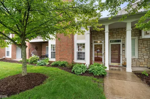 5588 Pine Aires, Sterling Heights, MI 48314