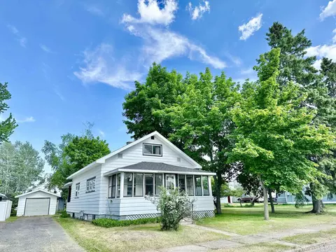 233 Birch, Kingsford, MI 49802