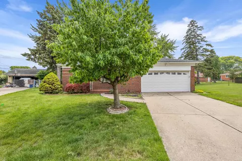 11438 Edgeton, Warren, MI 48093 photo 4