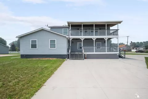2425 Edgewater, Monroe, MI 48162