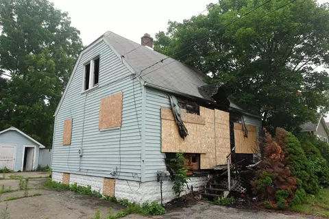 1599 Houran, Flint, MI 48532 photo 2