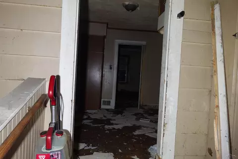 1599 Houran, Flint, MI 48532 photo 3