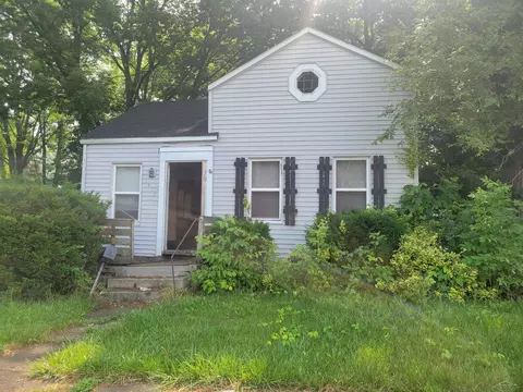 1032 S Woodbridge, Saginaw, MI 48602