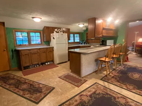 3671 13th, Escanaba, MI 49829 photo 7