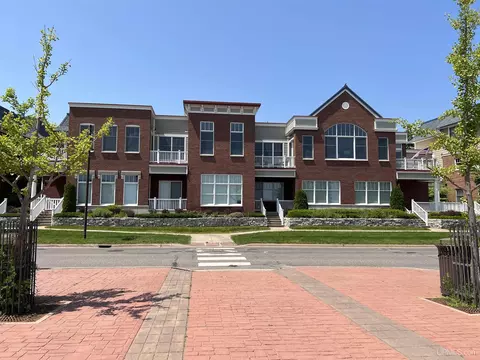 624 S Lakeshore, Marquette, MI 49855