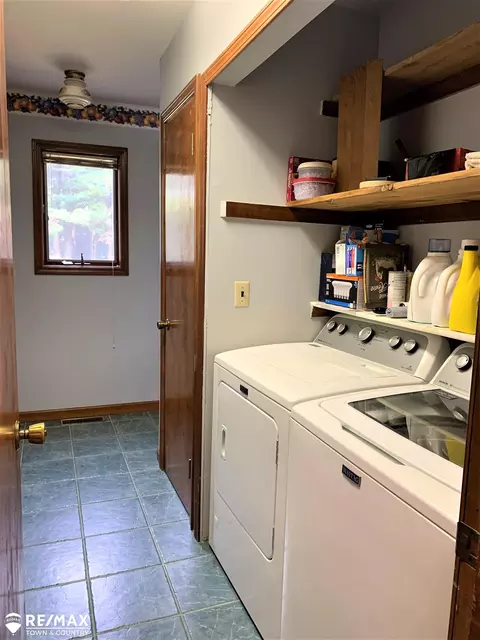 12469 Bell Rd, Burt, MI 48417 photo 21
