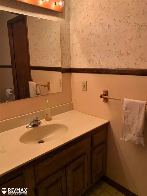 12469 Bell Rd, Burt, MI 48417 photo 17