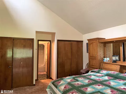 12469 Bell Rd, Burt, MI 48417 photo 9
