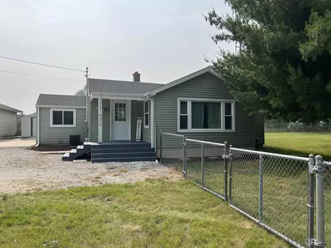 9476 Round, Addison, MI 49220