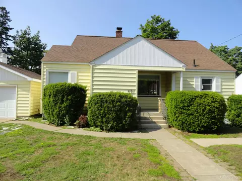 401 Albert, Marquette, MI 49855