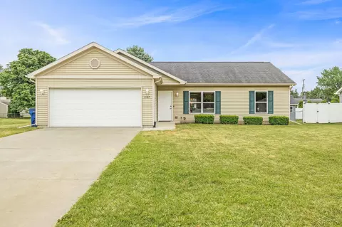 2187 Moonglow Ct, Saginaw, MI 48603
