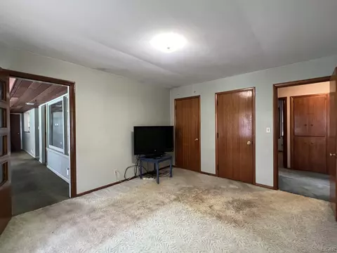 773 Harkness, Adrian, MI 49221 photo 13