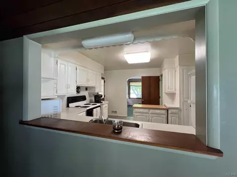 773 Harkness, Adrian, MI 49221 photo 9