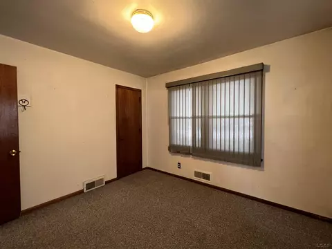 773 Harkness, Adrian, MI 49221 photo 19