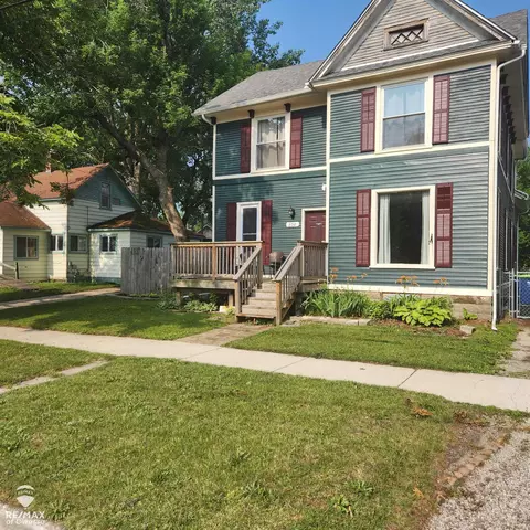 302 S Erie, Bay City, MI 48706