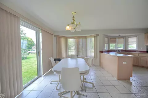 48813 Jefferson, Macomb, MI 48044 photo 10