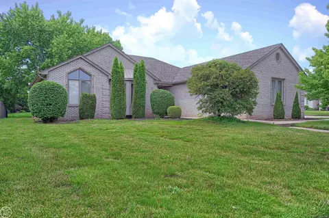 48813 Jefferson, Macomb, MI 48044 photo 2