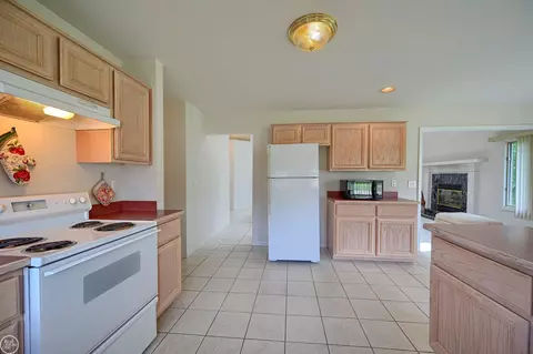 48813 Jefferson, Macomb, MI 48044 photo 14