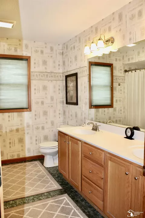 1081 Cumberland, Temperance, MI 48182 photo 28