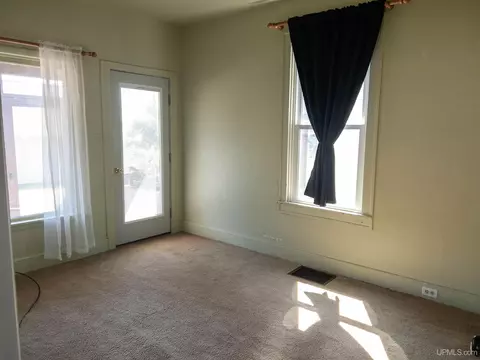 905 W Superior, Munising, MI 49862 photo 7