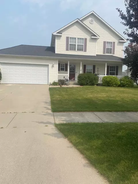 7277 Blake Dr, Bay City, MI 48706