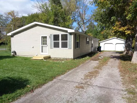 2199 Montana, Saginaw, MI 48601