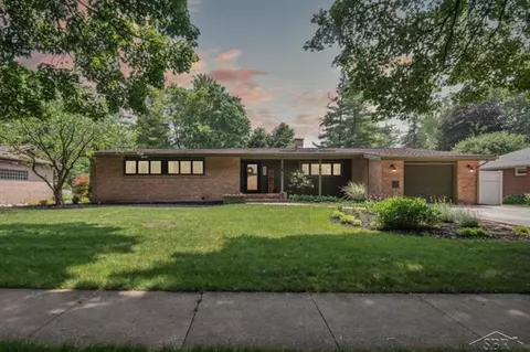605 Crescent, Midland, MI 48640