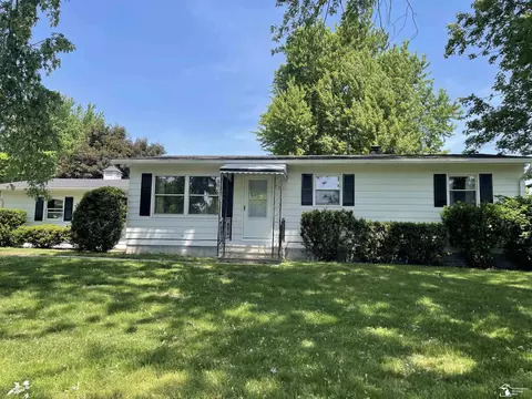 201 Grant, Blissfield, MI 49228