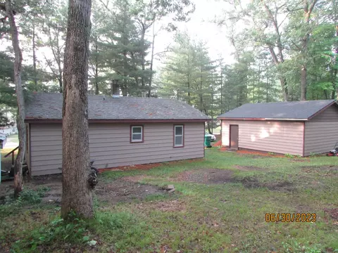 2619 Ridge, Harrison, MI 48625 photo 5