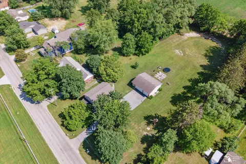 221 E Temperance Rd, Temperance, MI 48182 photo 56