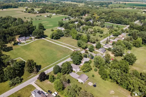 221 E Temperance Rd, Temperance, MI 48182 photo 58