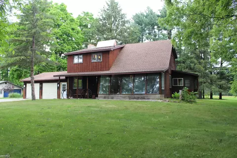 10190 Jeddo, Greenwood, MI 48006