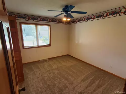 230 Aspen, Ishpeming, MI 49849 photo 22