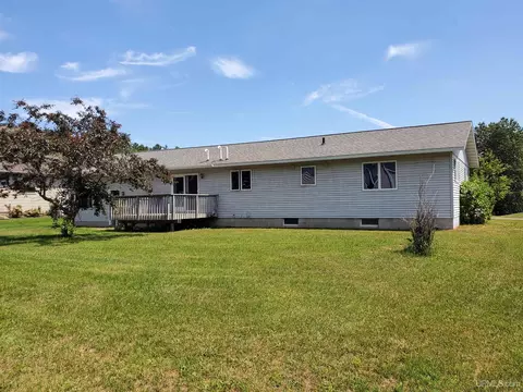 230 Aspen, Ishpeming, MI 49849 photo 7