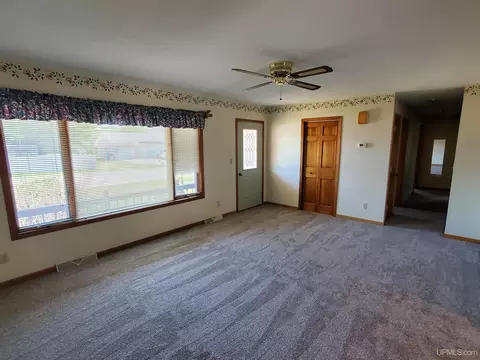 230 Aspen, Ishpeming, MI 49849 photo 17