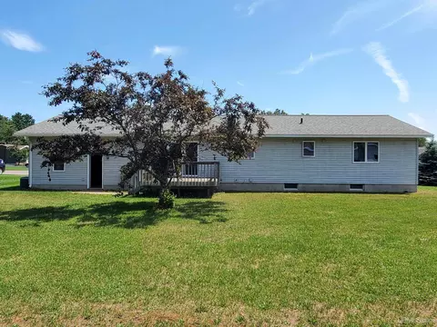 230 Aspen, Ishpeming, MI 49849 photo 8