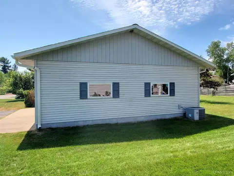 230 Aspen, Ishpeming, MI 49849 photo 12