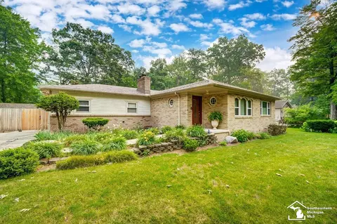12794 Kelly K, Ida, MI 48140