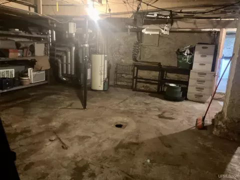 350 S Pne, Ishpeming, MI 49849 photo 16
