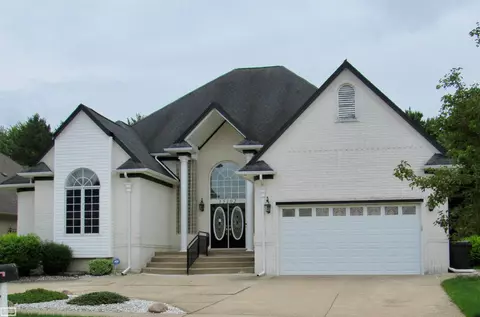 15102 Kelly, Shelby Township, MI 48315