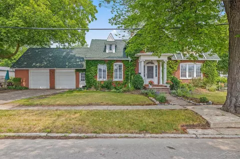 102 Griffes, Clio, MI 48420